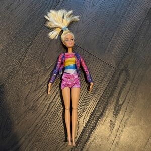 Gymnastic Barbie with leotard and outfit